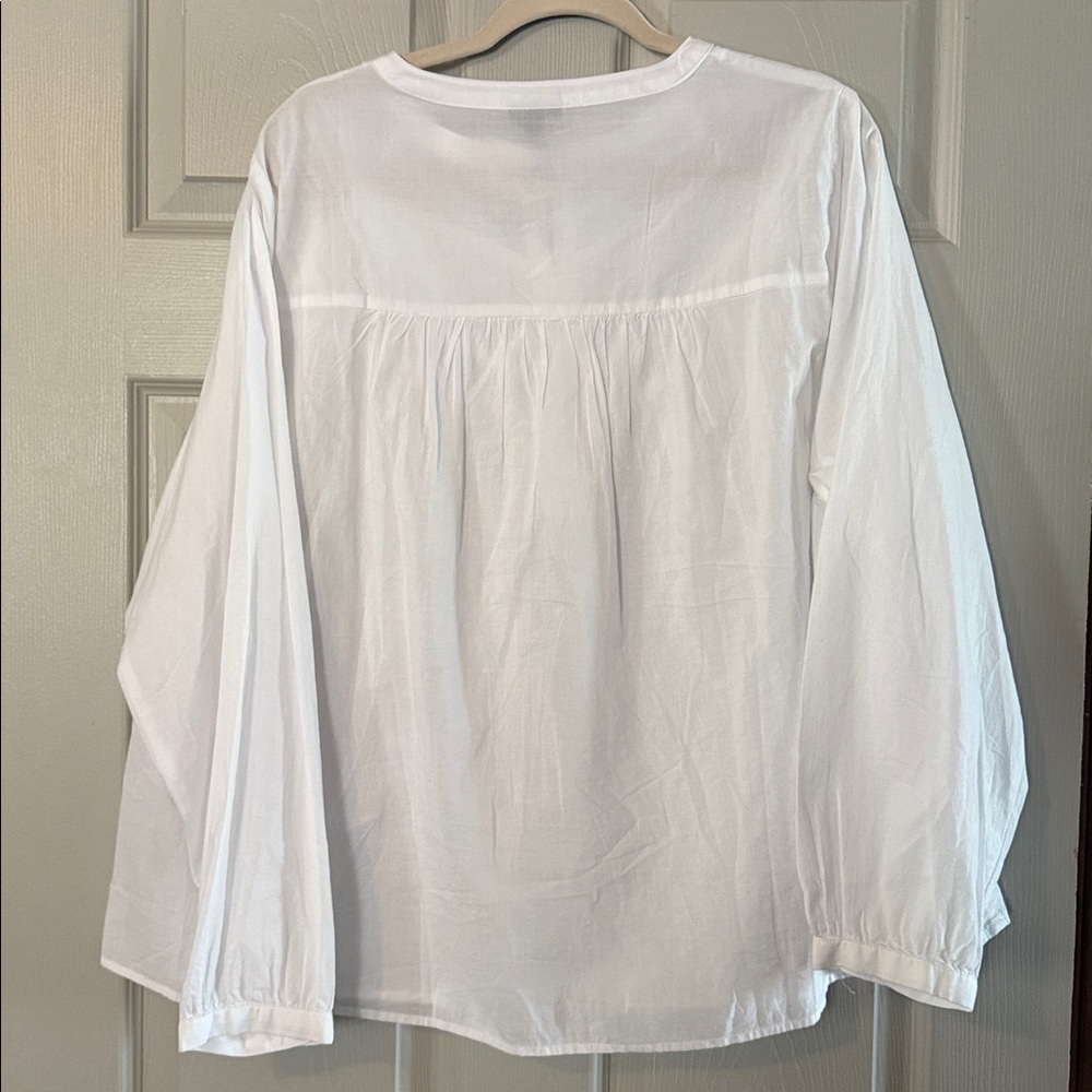 torrid White Cotton Lace-Trim Peasant Blouse - Picture 3 of 3